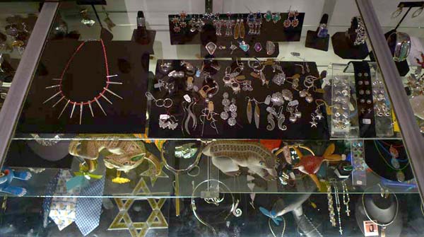 mexico lindo jewelry case
